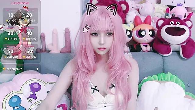 chenenna7 online show from 10-13-25, 02:18