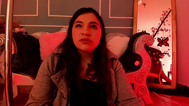 TaraTaylorr online show from 04-09-26, 03:19