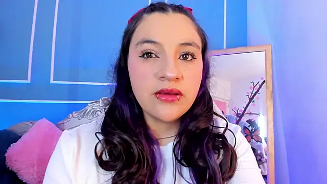 TaraTaylorr online show from 04-05-26, 03:13