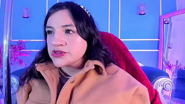 TaraTaylorr online show from 01-13-26, 02:37