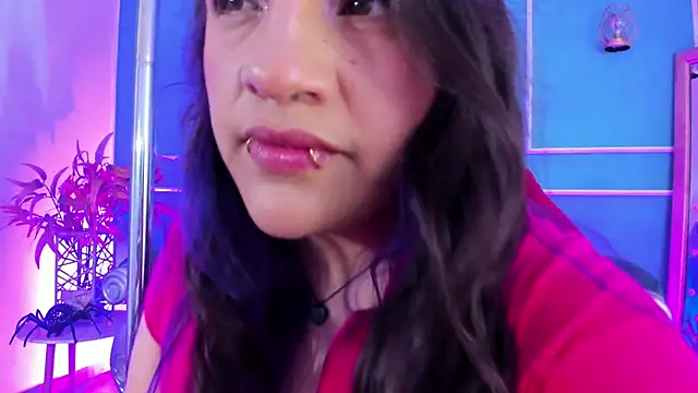 TaraTaylorr online show from 02-26-26, 03:06