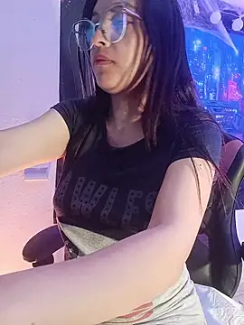 MiaStarts online show from 10-12-25, 09:10