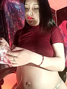 MiaStarts online show from 12-17-25, 10:09