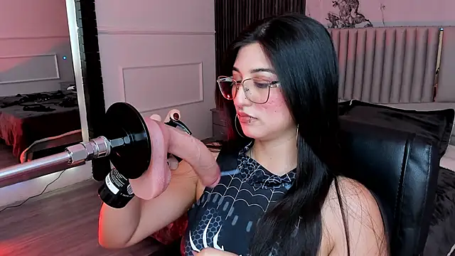 Gabrielakassi online show from 10-19-25, 11:46