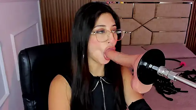 Gabrielakassi online show from 11-14-25, 12:20