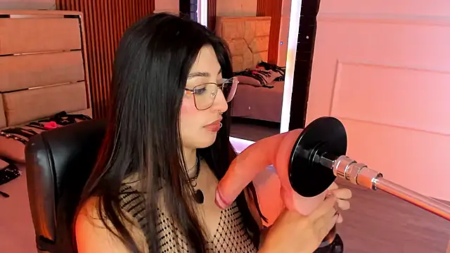 Gabrielakassi online show from 11-22-25, 12:15