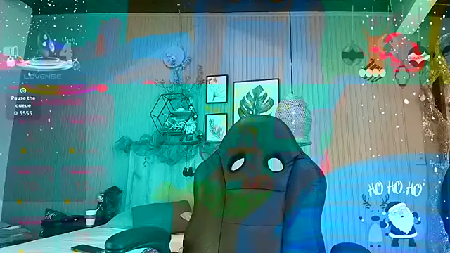 yessila parker online show from 12-19-25, 05:04