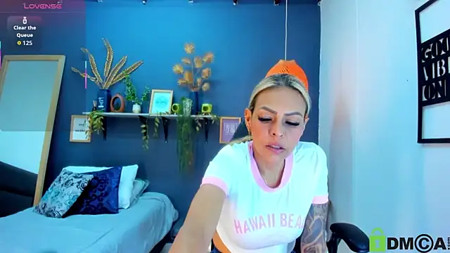 yessila parker online show from 11-19-25, 02:22