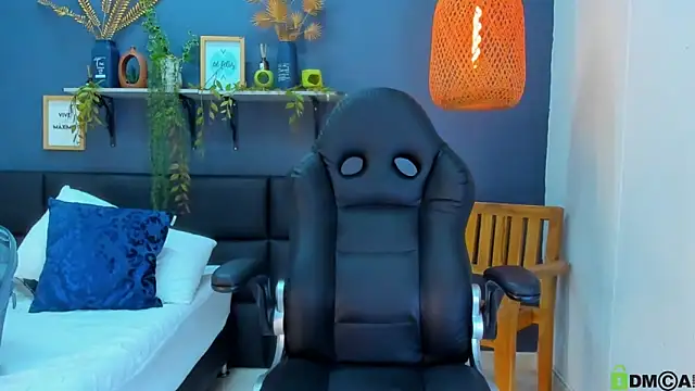 yessila parker online show from 01-17-26, 10:41