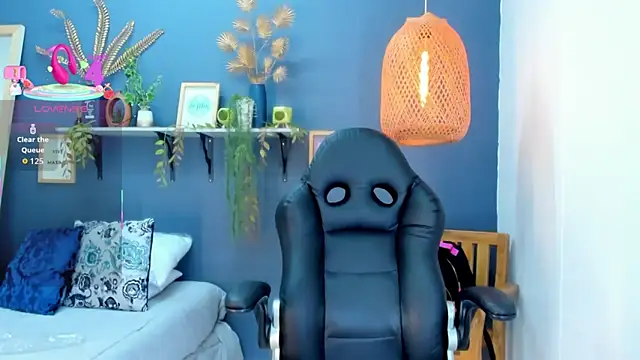 yessila parker online show from 11-07-25, 02:38