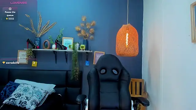 yessila parker online show from 02-27-26, 09:53