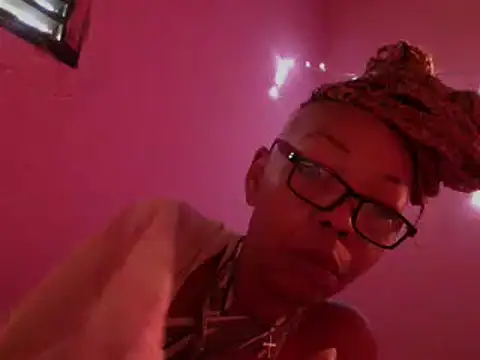 Ladyzee25 online show from 03-10-26, 11:14