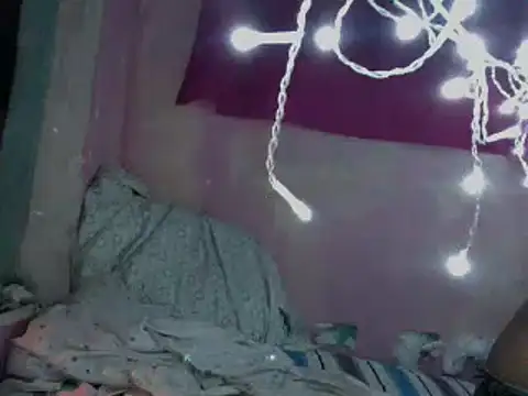 Ladyzee25 online show from 03-29-26, 11:50