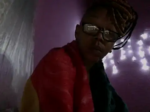 Ladyzee25 online show from 03-12-26, 09:46