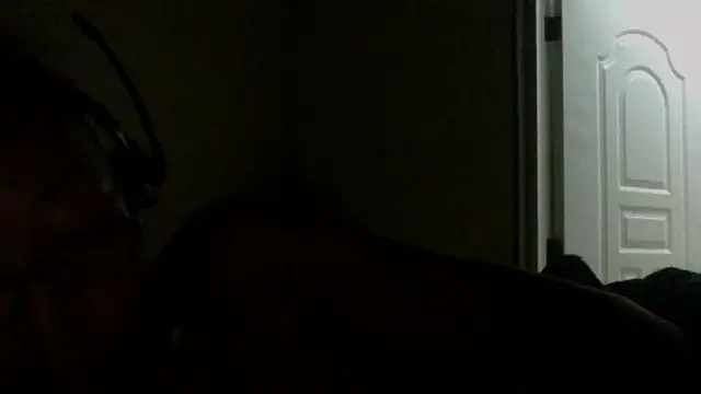 Snapshot of Ladyzee25 chatting on 10-10-25, 07:09 Ladyzee25 online show from 10-10-25, 07:09