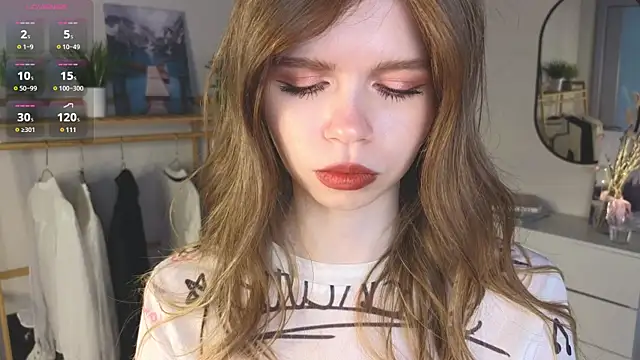 Snapshot of AmityDilley chatting on 03-08-25, 04:01 AmityDilley online show from 03-08-25, 04:01