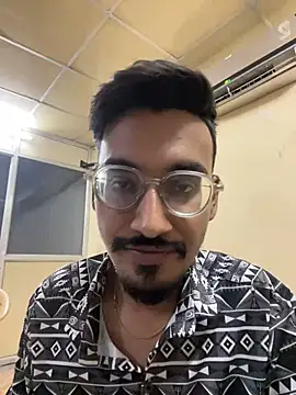 hypersexdriveboi online show from 03-18-25, 02:50