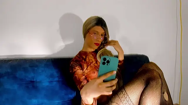 SweetDesaire1 online show from 10-02-25, 04:54