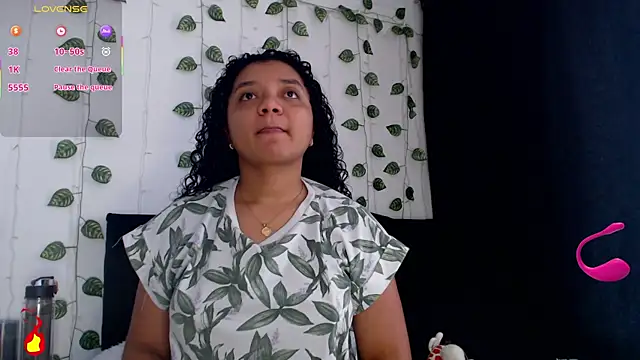 victtoria cane63 online show from 06-18-26, 09:42