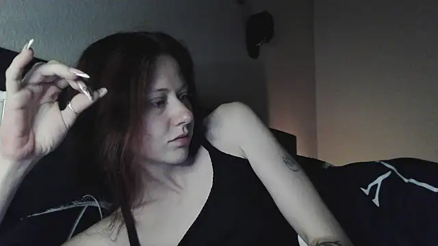 SweetSeraphine online show from 09-28-25, 05:47