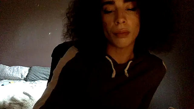 Naomishow33 online show from 03-19-25, 05:06