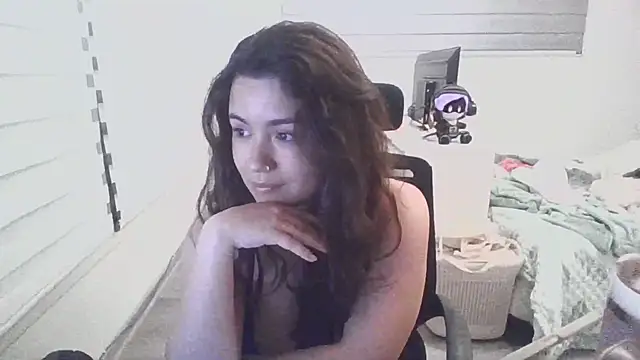 Piolapk online show from 10-27-25, 02:34