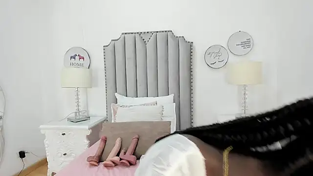 SamantaMarquez online show from 10-17-25, 08:10