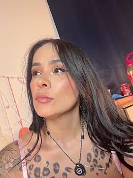 HotAlana  online show from 04-03-26, 01:56