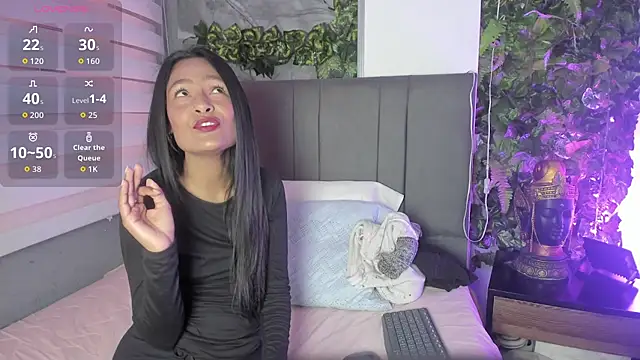 Fernanda liie  online show from 12-05-25, 12:37