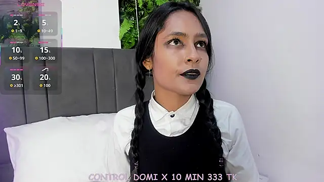 Fernanda liie  online show from 10-23-25, 12:48