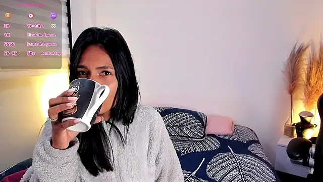 Fernanda liie  online show from 03-25-26, 12:37