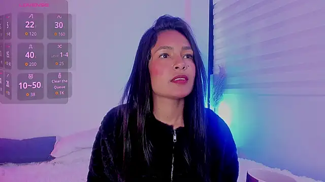 Fernanda liie  online show from 06-10-26, 12:50