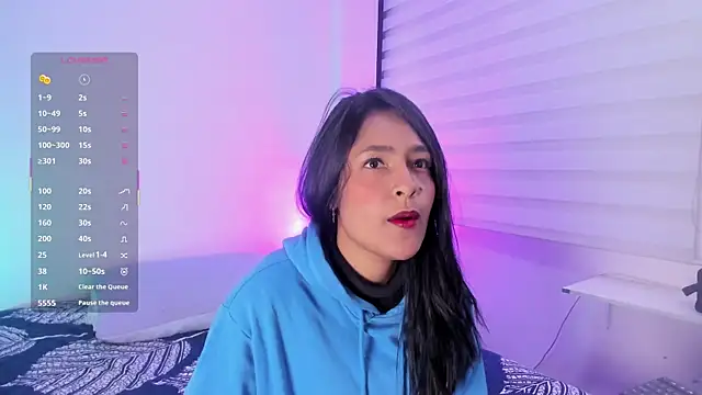 Fernanda liie  online show from 04-15-26, 12:53