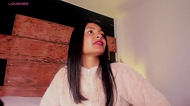 Fernanda liie  online show from 06-20-26, 12:54