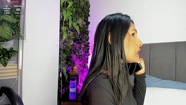 Fernanda liie  online show from 03-13-26, 12:21