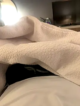 lucas grass online show from 10-24-25, 03:16