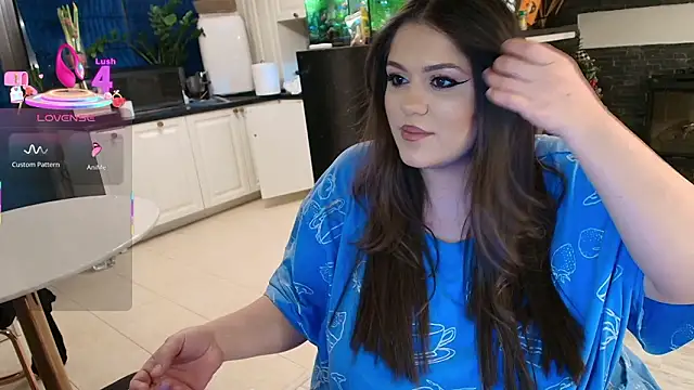 Layla- online show from 03-01-26, 09:48