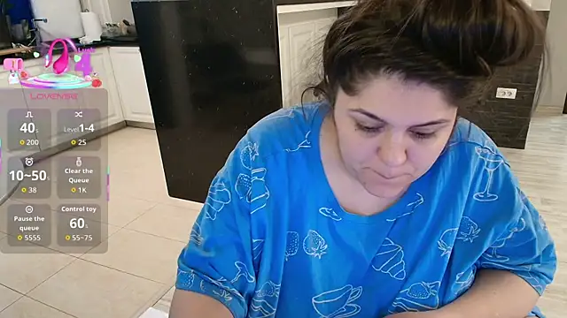 Layla- online show from 02-19-26, 11:29