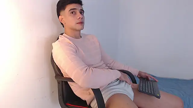 adam levis17 online show from 11-07-25, 09:47