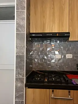 allison wen online show from 03-01-25, 03:53