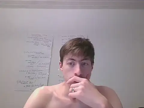 Snapshot of xy_monkeyBigCock chatting on 06-20-26, 02:44 xy monkeyBigCock online show from 06-20-26, 02:44