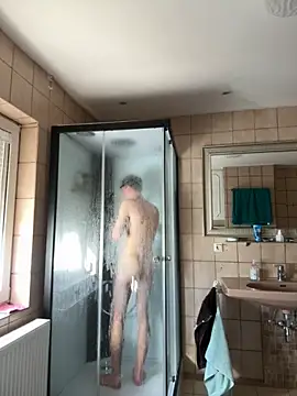 xy monkeyBigCock online show from 09-17-25, 02:41