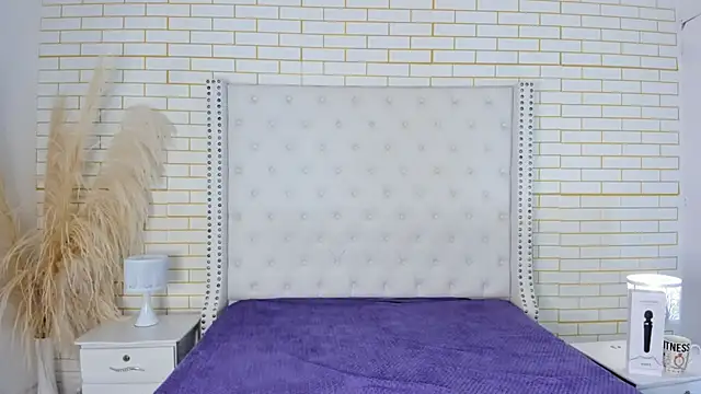 Emilly wilson  online show from 10-03-25, 12:28