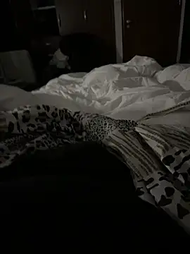 Mpampi online show from 12-20-25, 02:36