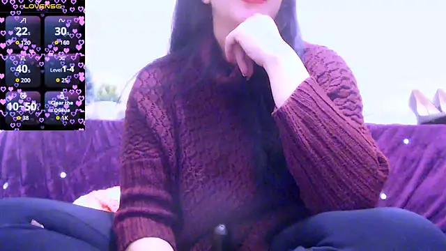 Alina eve online show from 10-29-25, 09:36