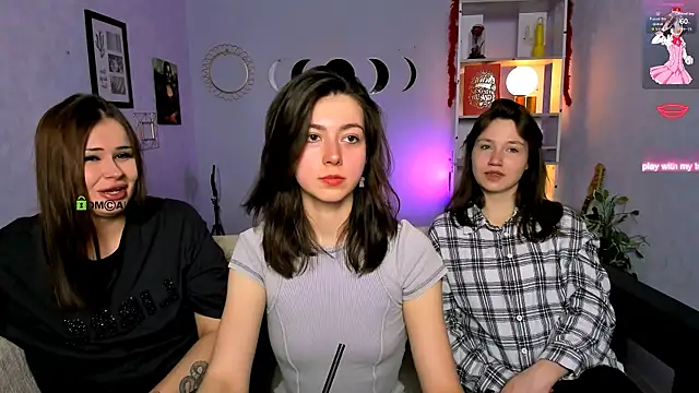 helli belli online show from 04-22-26, 07:42