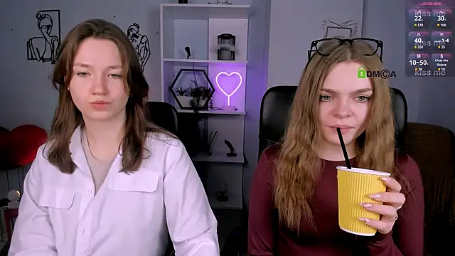 Snapshot of helli_belli chatting on 01-17-26, 09:18 helli belli online show from 01-17-26, 09:18