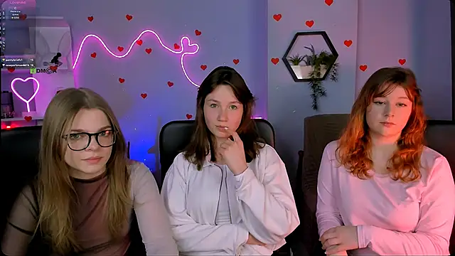 Snapshot of helli_belli chatting on 02-18-26, 08:27 helli belli online show from 02-18-26, 08:27