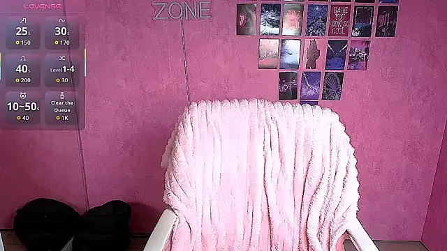 Fiona Night online show from 12-18-25, 06:07