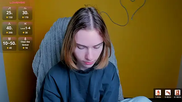 Fiona Night online show from 02-10-26, 06:12